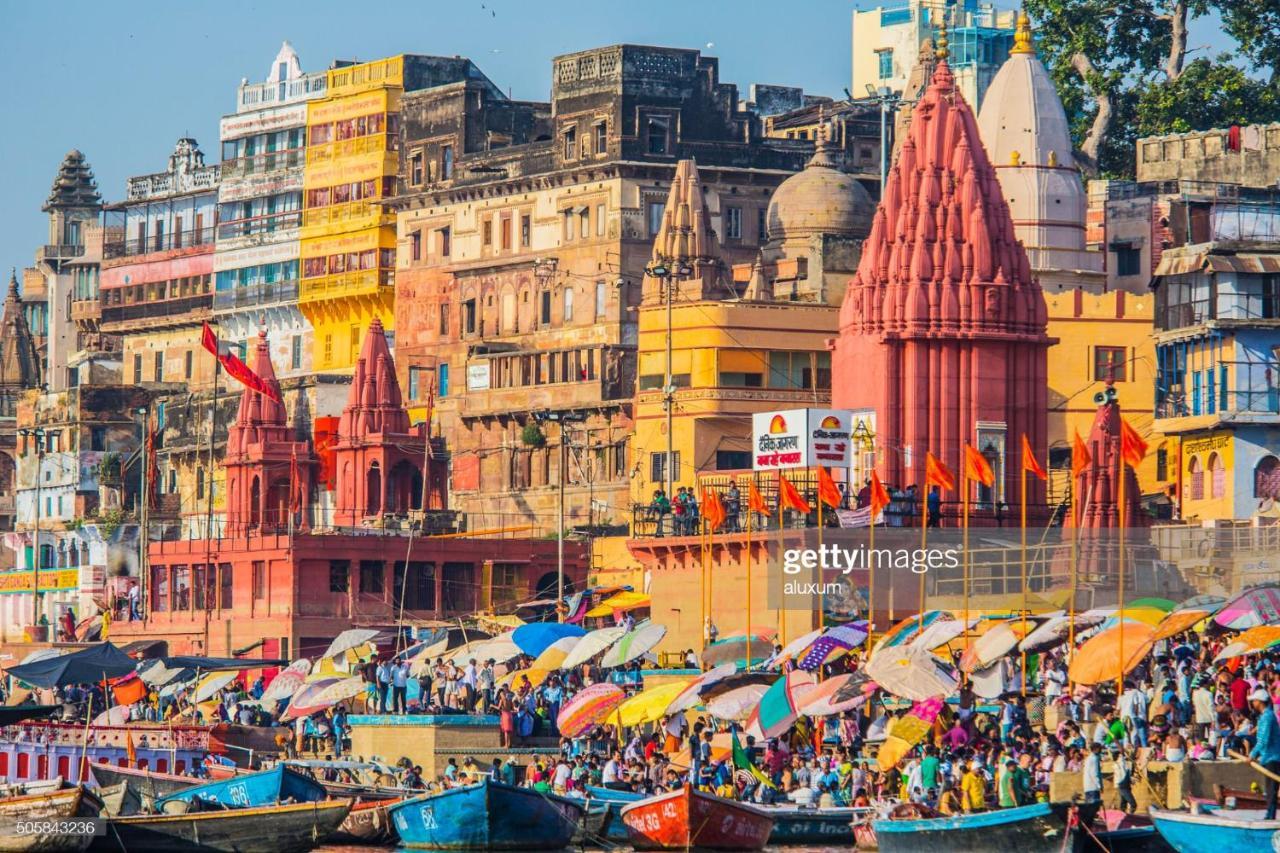 Banaras Guest house *